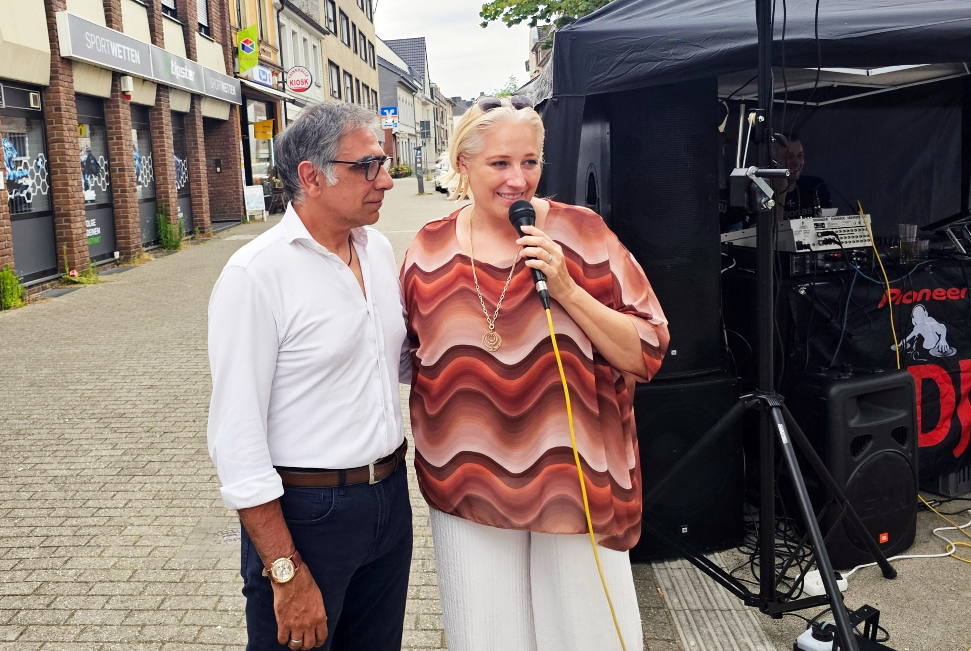 Iris Kater Nikos Ioannidis (1)