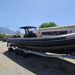 AufderPeleponnessichergestelltesSchlauchbootmitFestrumpfkielimWertvonca.100.000