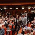 Zwischen Bühne, Tanz und Kamera: Juliette Binoche zeigt in Thessaloniki eine neue Seite ihres künstlerischen Lebens 649837366_1425917432330499_7428717375491188313_n